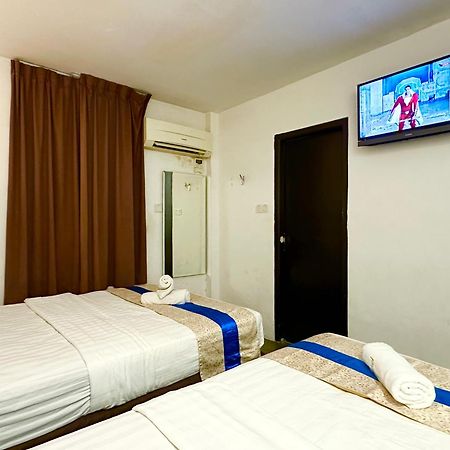 Park Hotel Kota Kinabalu Exterior photo