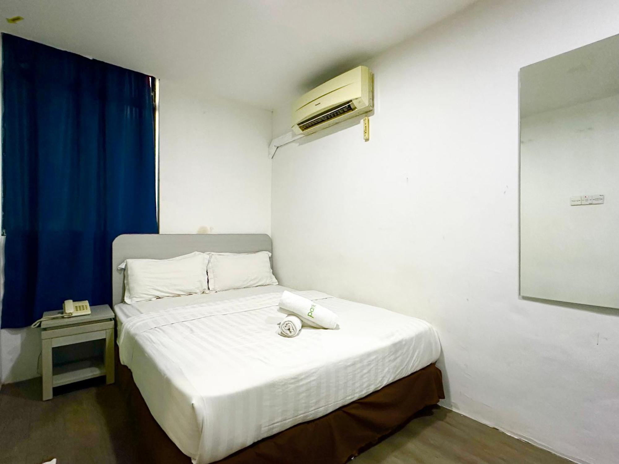 Park Hotel Kota Kinabalu Room photo