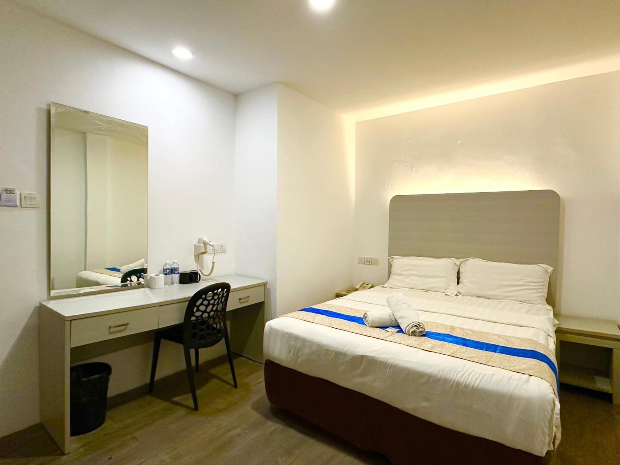 Park Hotel Kota Kinabalu Exterior photo